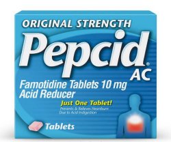 Antacid Pepcid® 10 mg Strength Tablet 30 per Box